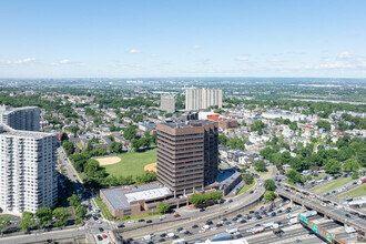 400 Kelby St, Fort Lee, NJ - aerial  map view - Image1