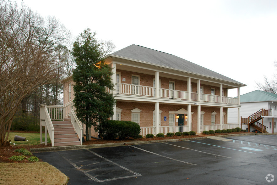 2914 Cherokee St, Kennesaw, GA for rent - Primary Photo - Image 1 of 37