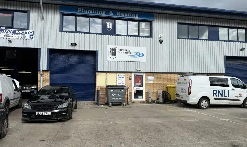 Exeter Rd, Dawlish to rent Building Photo- Image 1 of 7