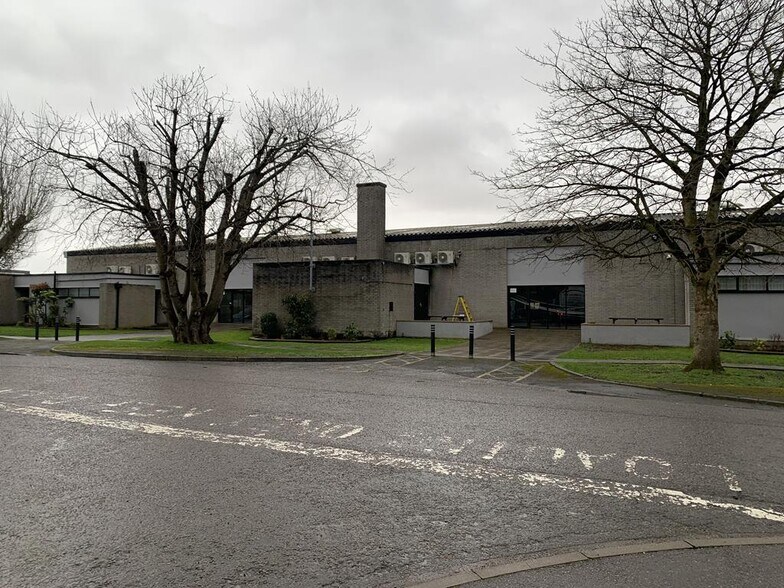 Unit 1-2 Hadfield Rd, Cardiff for sale - Primary Photo - Image 1 of 1