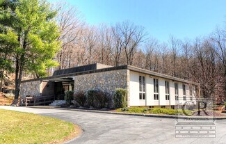 More details for 10 Boice Rd, Hyde Park, NY - Office for Rent