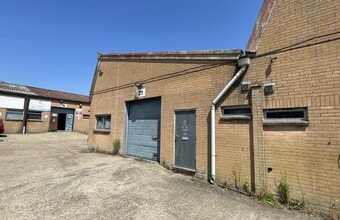 Ellingham Way, Ashford to rent Building Photo- Image 2 of 2