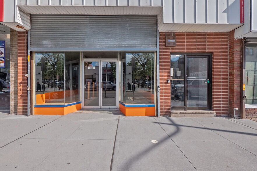 310 Central Ave, Jersey City 07307 UK