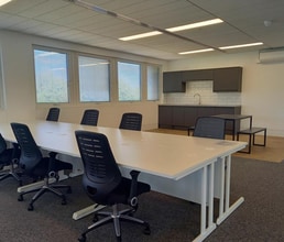 Capital Dr, Milton Keynes to rent Interior Photo- Image 1 of 5