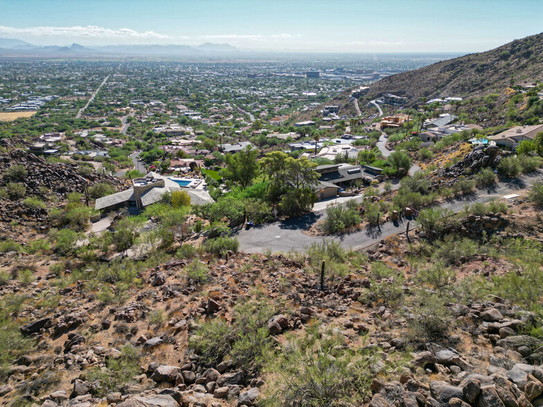 6010 E Cholla Ln, Paradise Valley, AZ for sale - Aerial - Image 1 of 20