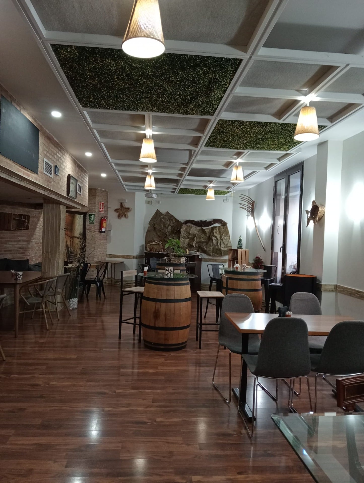 Retail in Pinto, Madrid to rent Interior Photo- Image 1 of 8