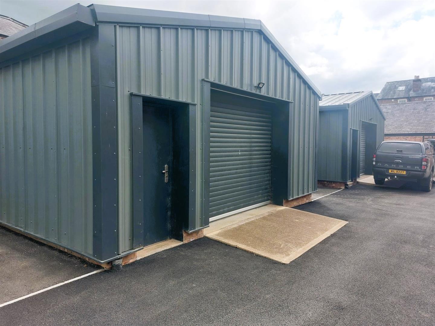 Burton St, Melton Mowbray to rent Building Photo- Image 1 of 24