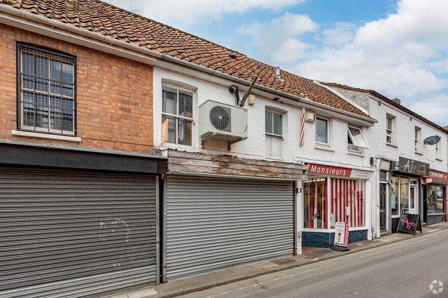 2 Court St, Bridgwater for sale - Primary Photo - Image 1 of 4