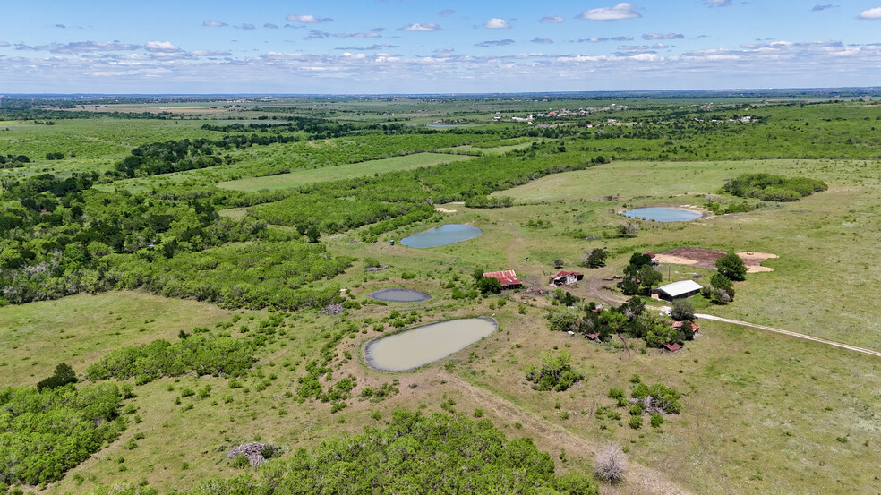 1835 Lehmann Rd, San Marcos, TX for sale - Building Photo - Image 2 of 13