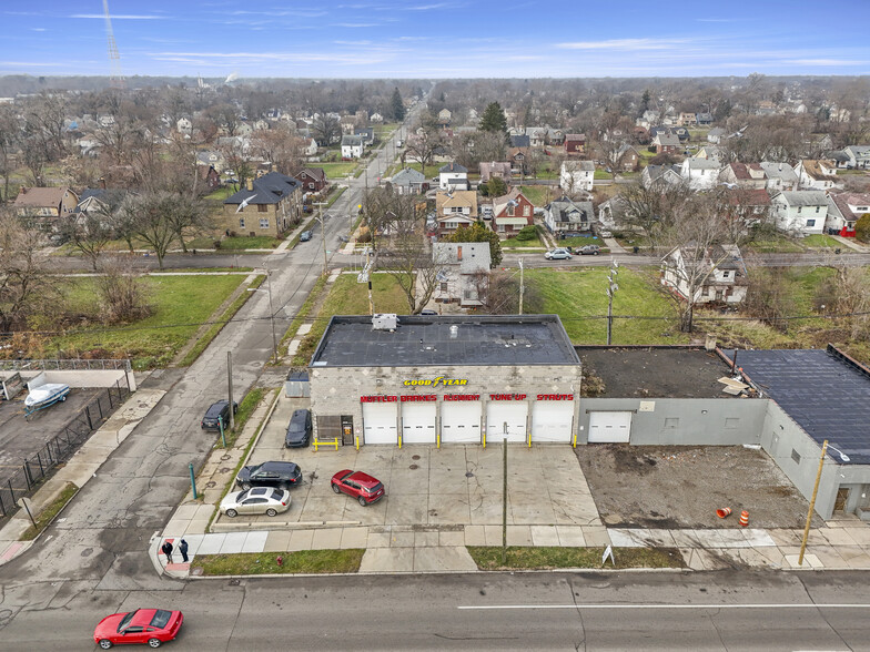 14801-14835 Livernois Ave, Detroit, MI for rent - Building Photo - Image 3 of 46