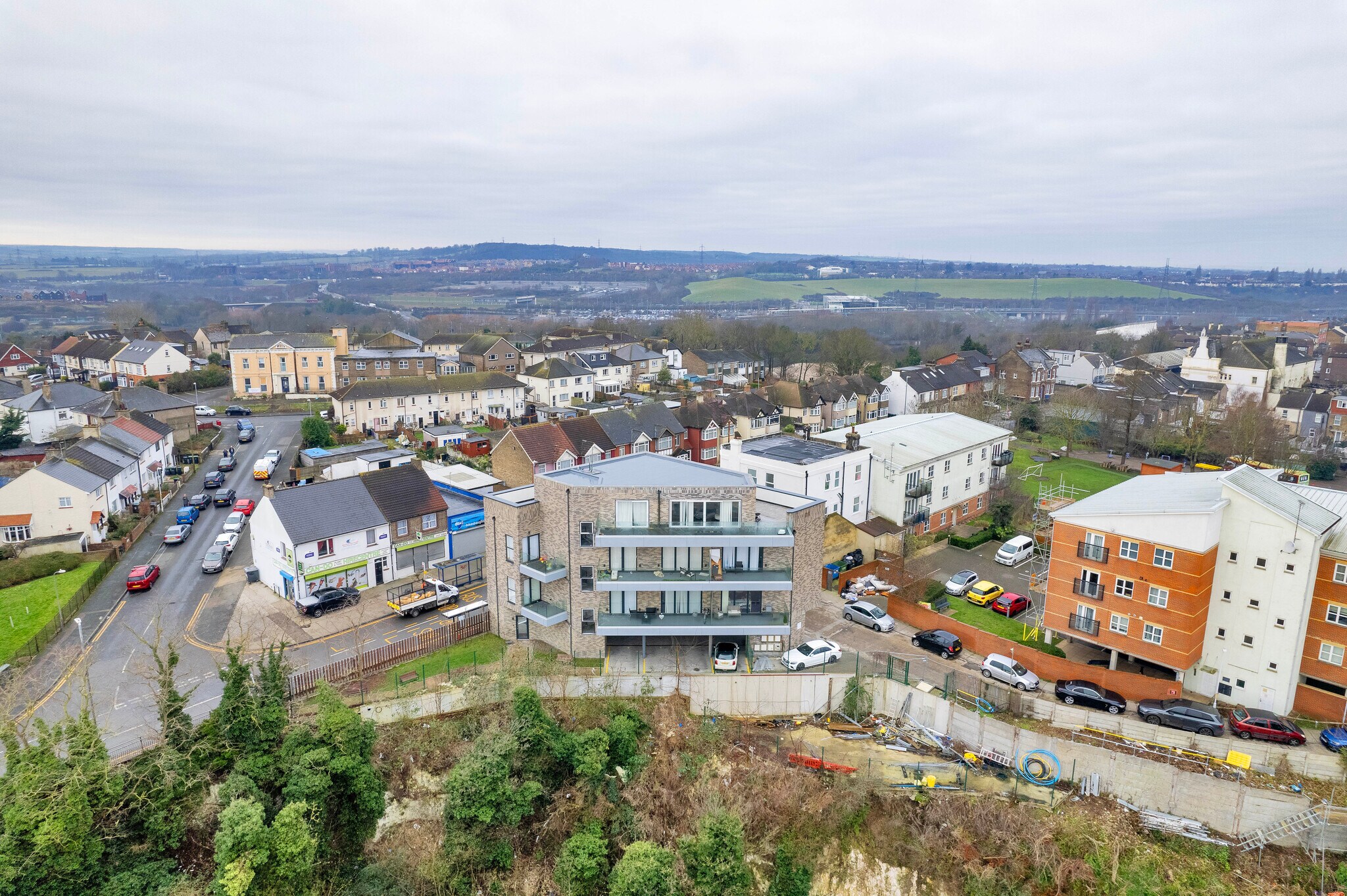 Estuary View Apartments 4 High Street, Northfleet for sale Building Photo- Image 1 of 1