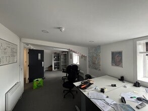 Inveralmond Rd, Perth to rent Interior Photo- Image 2 of 2