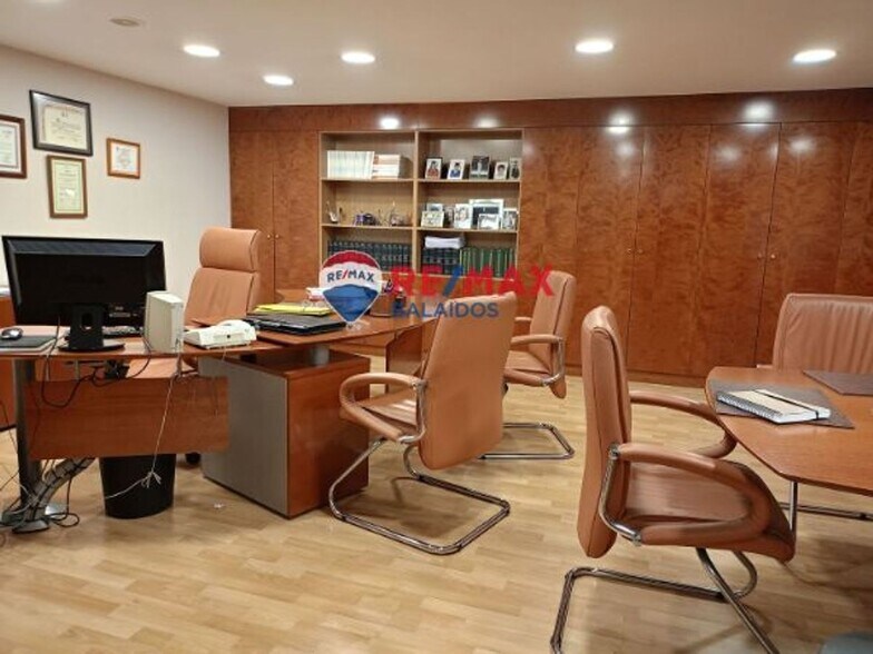 Office in Vigo, Pontevedra for sale - Interior Photo - Image 2 of 44