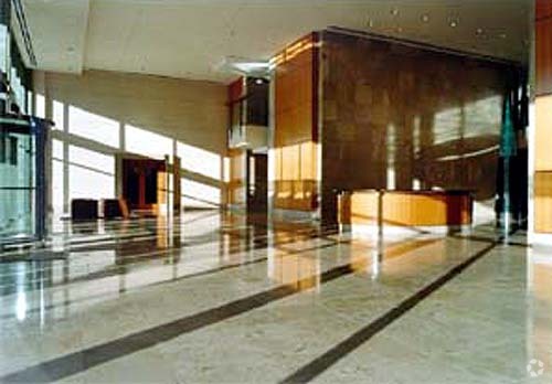 3003 Summit Blvd, Atlanta, GA for rent - Lobby - Image 2 of 3