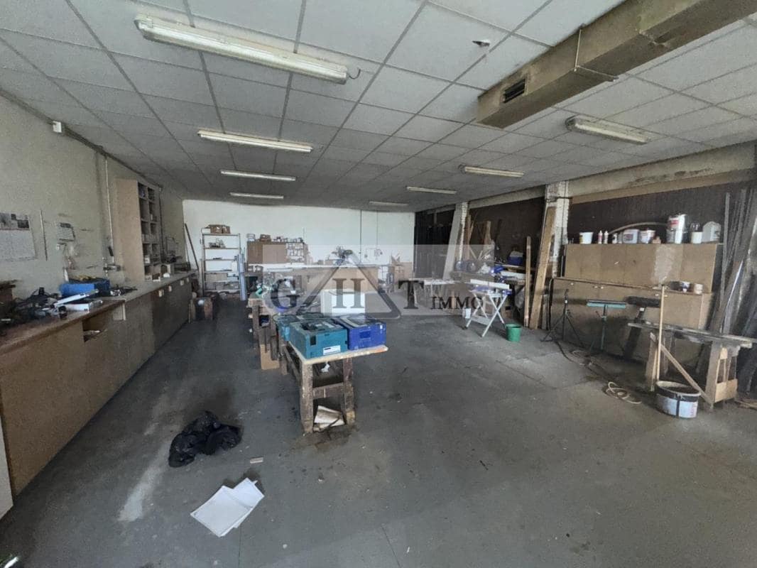 Industrial in Champigny Sur Marne for sale Building Photo- Image 1 of 4