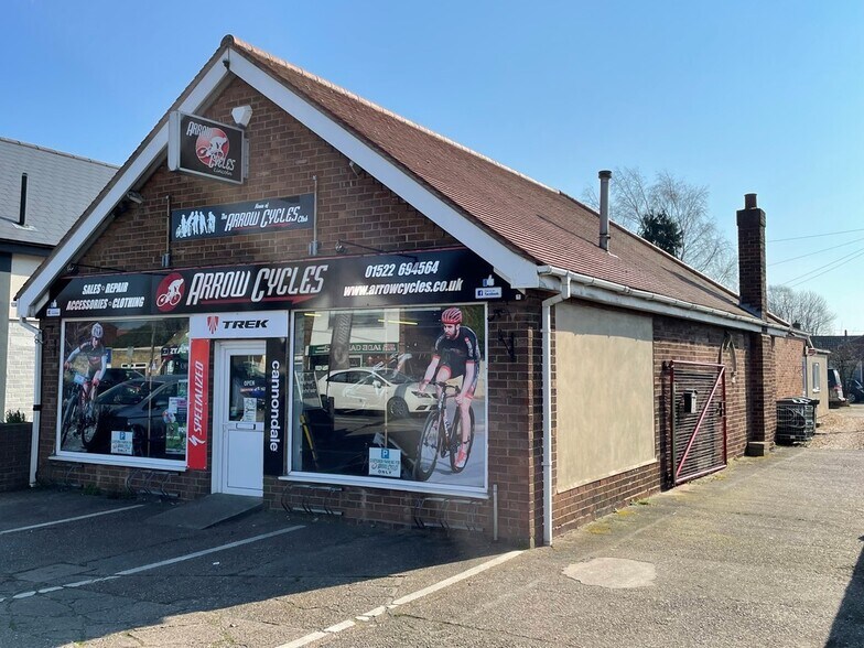 312 Newark Rd, North Hykeham for sale - Primary Photo - Image 1 of 1