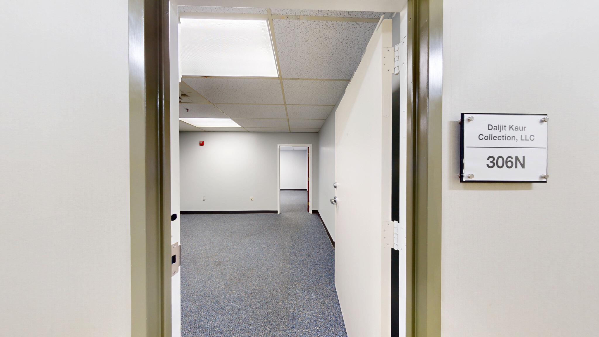 7777 Leesburg Pike, Falls Church, VA to rent Interior Photo- Image 1 of 4