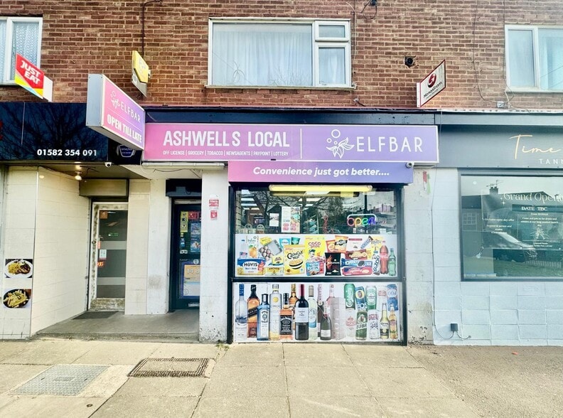 1-6 Ashwell Parade, Luton for sale - Building Photo - Image 2 of 6