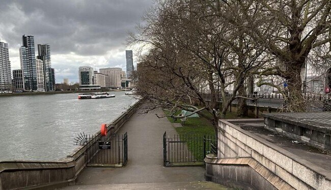 More details for Lambeth Bridge, London - Retail to Rent