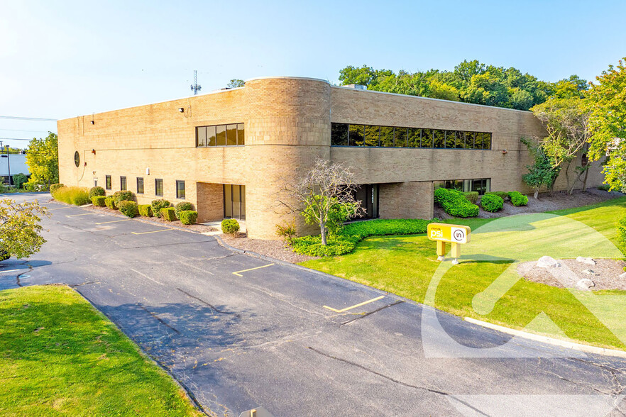 37483 Interchange Dr, Farmington Hills, MI for sale - Building Photo - Image 1 of 4