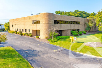 37483 Interchange Dr, Farmington Hills, MI for sale Building Photo- Image 1 of 5