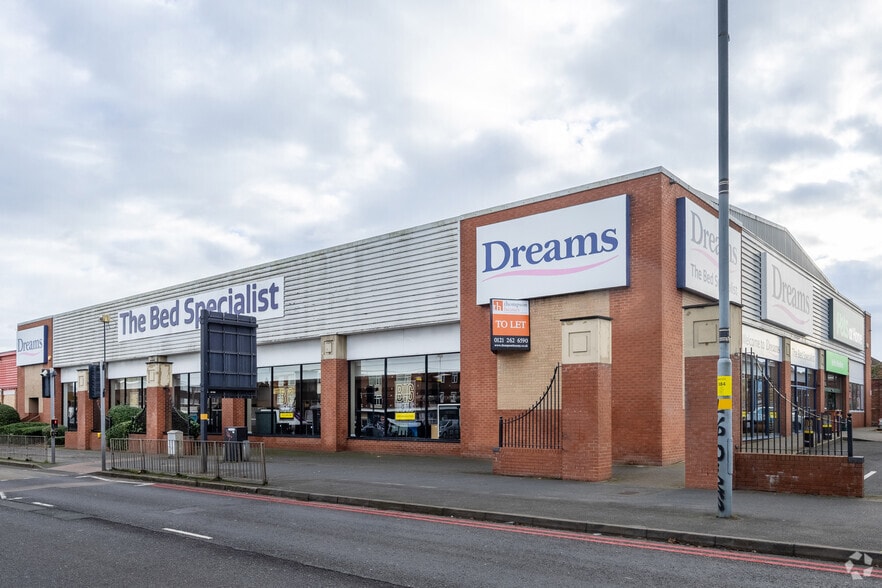 Coventry Rd, Birmingham to rent - Building Photo - Image 2 of 2