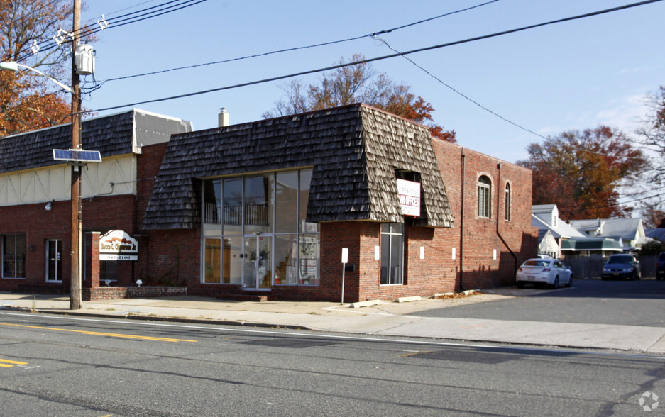 203-205 Black Horse Pike, Haddon Heights, NJ for sale - Primary Photo - Image 1 of 2