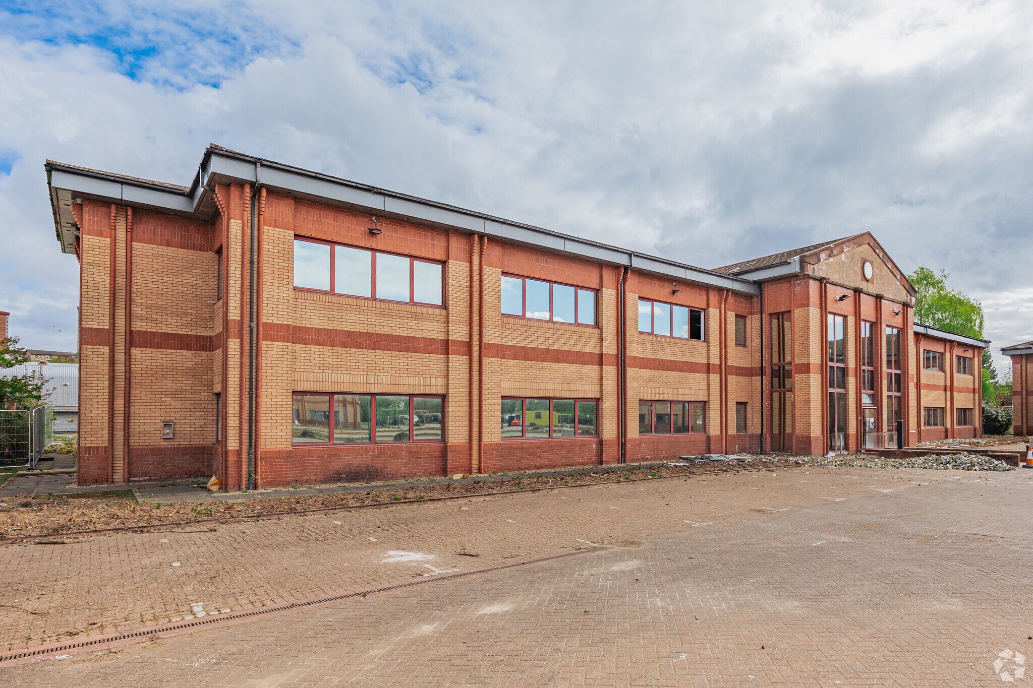 Mariner Ct, Clydebank for sale Primary Photo- Image 1 of 3