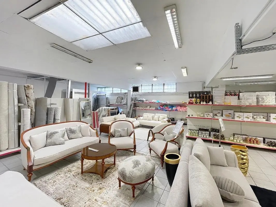 7 Rue Galilée, Villeurbanne to rent Interior Photo- Image 1 of 11