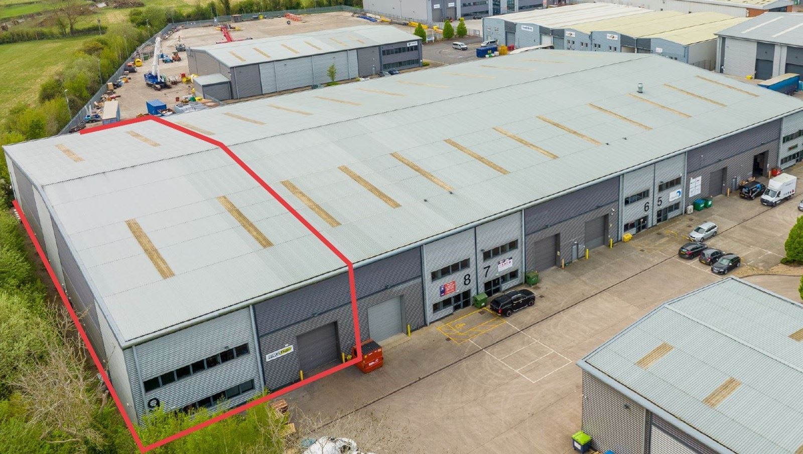 4-9 Drakes Dr, Long Crendon to rent Building Photo- Image 1 of 1