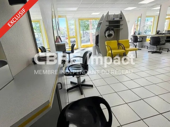 Vente Commerce 65 m² - Photo 1