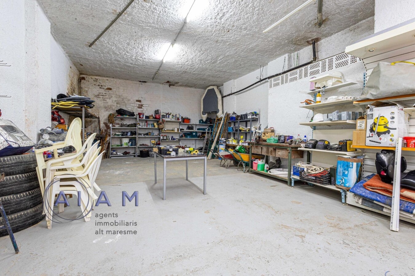 Pineda de Mar, BAR 08397 - Unit 1 -  - Interior Photo - Image 1 of 10