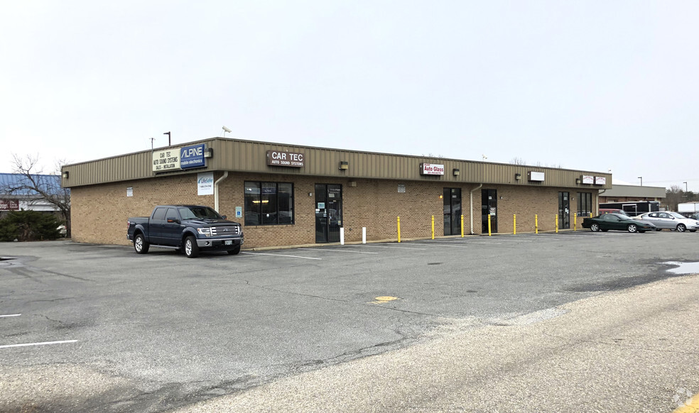 11740-11744 Central Ave, Waldorf, MD for sale - Building Photo - Image 1 of 1