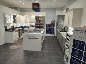 1-2 Woolwich Rd, London to rent Interior Photo- Image 1 of 3