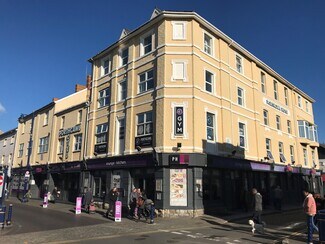 More details for 7-11 John, Porthcawl - Retail for Rent