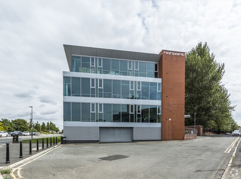 Highfield St, Liverpool to rent - Building Photo - Image 2 of 4