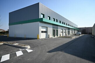 More details for 12 Rue Léopha, Mions - Light Industrial to Rent