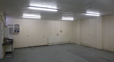 1 Cramp Hl, Wednesbury to rent Interior Photo- Image 2 of 10