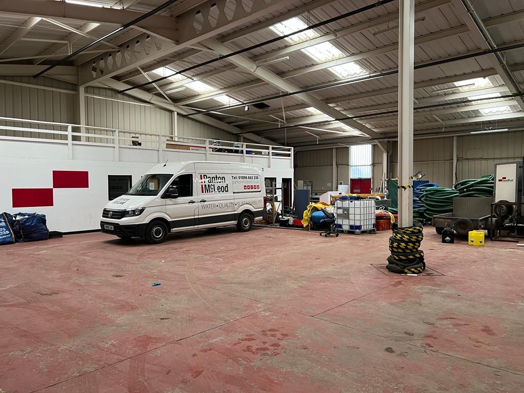 Tweedbank Dr, Galashiels to rent Interior Photo- Image 1 of 2