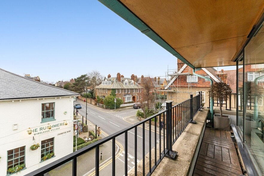 87 Ridgway, London to rent - Building Photo - Image 3 of 3