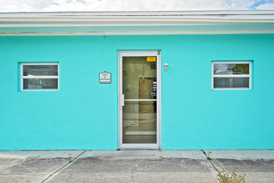 10 Francis St, Cocoa Beach, FL for rent - Primary Photo - Image 1 of 13