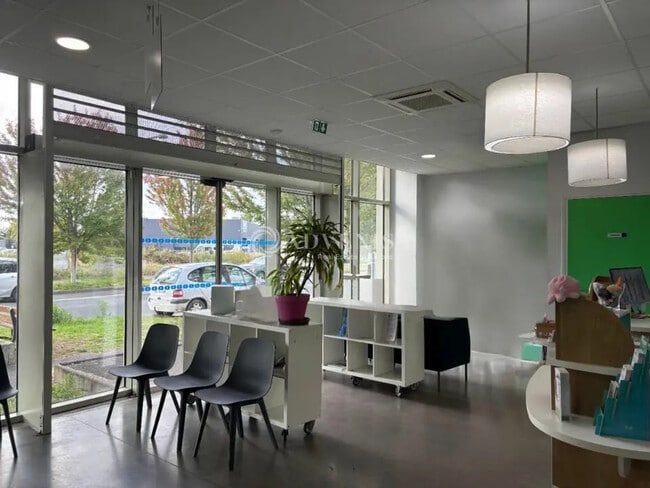 Vente Bureaux 204 m²