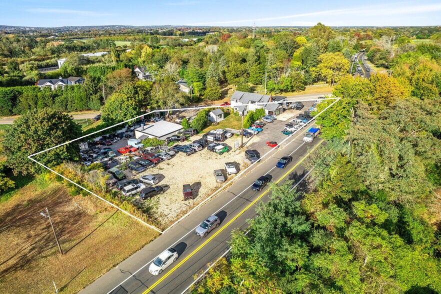 1640 Montauk Hwy, Water Mill, NY for sale - Aerial - Image 3 of 15