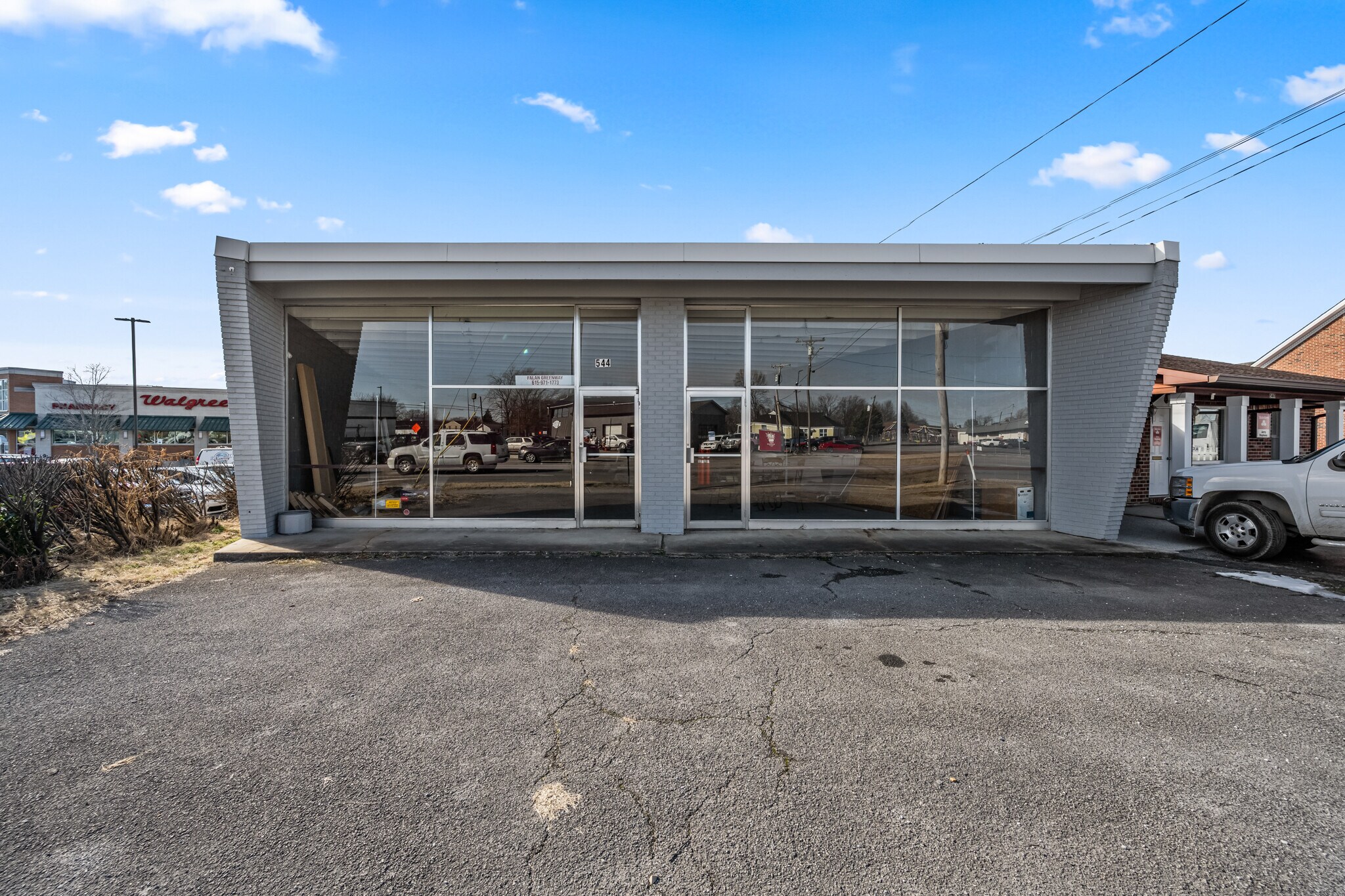 518 Hillsboro Blvd, Manchester, TN for sale Building Photo- Image 1 of 1