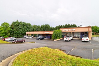 110 Charleston Dr, Mooresville, NC for sale Building Photo- Image 1 of 1