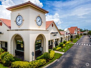 13040 Livingston Rd, Naples, FL for rent Primary Photo- Image 1 of 5