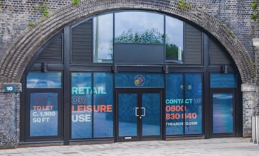 Norton St, Salford to rent Building Photo- Image 1 of 2