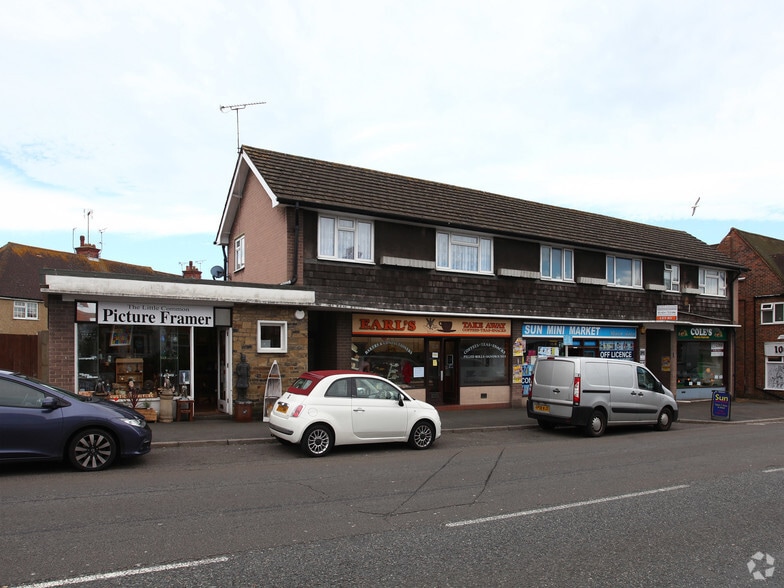 1-3 Bixley Para, Bexhill On Sea to rent - Building Photo - Image 2 of 6