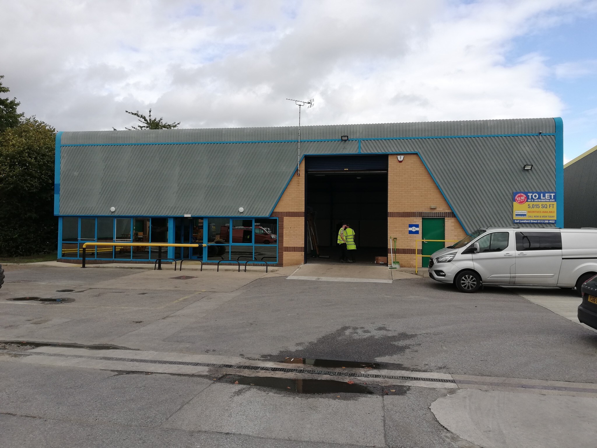 Albion Rd, Barnsley for sale Primary Photo- Image 1 of 1