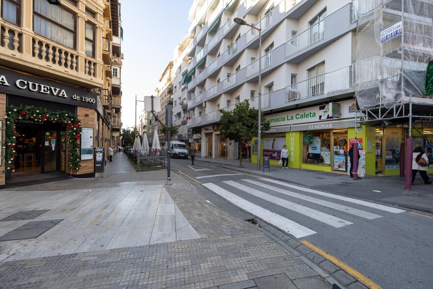 del Cisne, 6, Granada, Granada for sale - Building Photo - Image 2 of 32